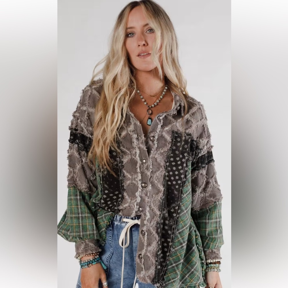 Three bird nest POL small green brown Patchwork Button Down Shirt distressed
